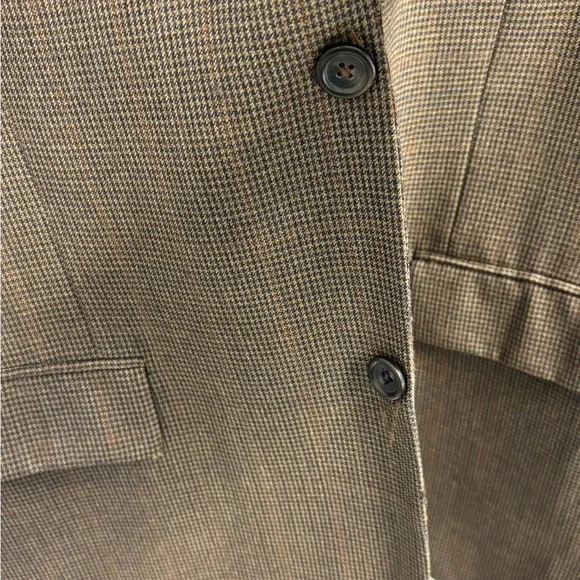 Joseph & Feiss Gold Men’s Sport Coat, Size 48L